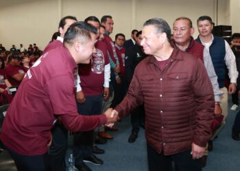 Julio Menchaca entrega nuevo edificio al Instituto Tecnológico de Pachuca