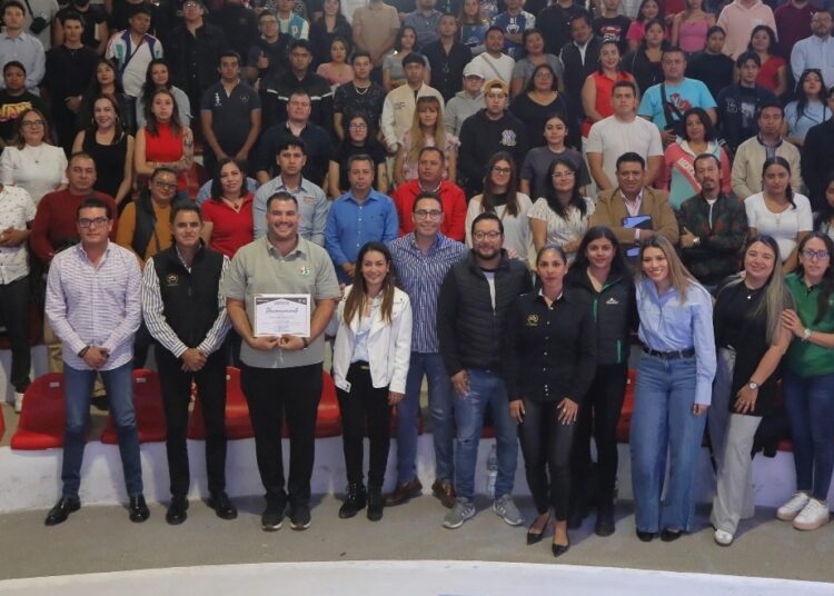 Ayuntamiento de Pachuca y Heineken impulsan capacitación a bares y restaurantes