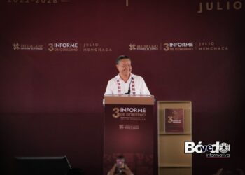 Crecimiento económico con bienestar social, destaca Julio Menchaca en su informe de Tula