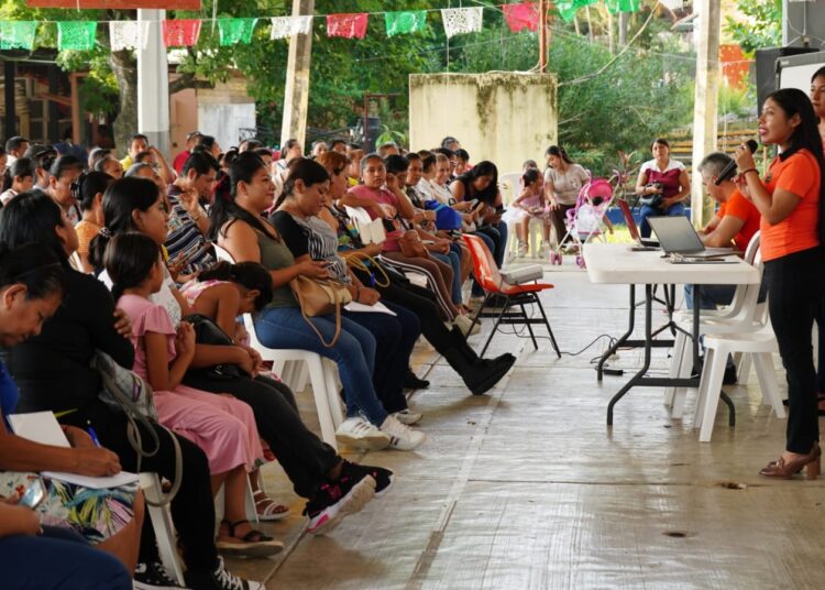 Huejutla fortalece el tejido social en escuelas con talleres y pláticas
