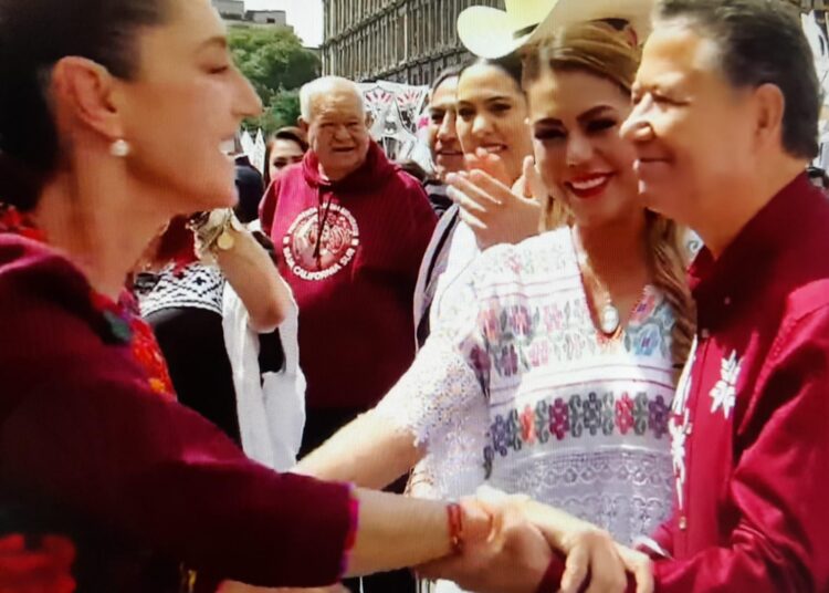 Julio Menchaca respalda a Claudia Sheinbaum en su primer informe  y celebra compromiso histórico con Hidalgo