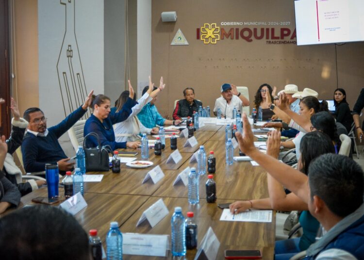 Comienzan comparecencias de titulares de área en el gobierno de Ixmiquilpan