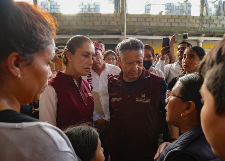 Gobiernos de México e Hidalgo, refrendan compromiso de mantener atención a las familias afectadas de Tianguistengo