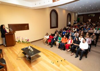 IEEH entrega preseas del “Premio 17 de Octubre” 2025  a mujeres hidalguenses
