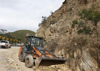 Avanza la recuperación en Hidalgo: 25 de 26 carreteras federales reabiertas tras las lluvias