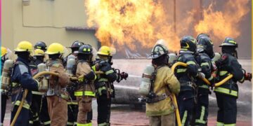 Bomberas de Pachuca participan en capacitación nacional con causa rosa