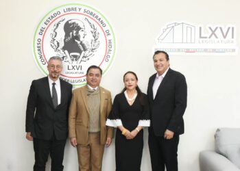 Contralor Álvaro Bardales imparte ponencia en el Congreso del Estado sobre fiscalización de recursos