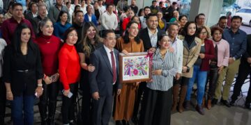 Homenaje en el Congreso de Hidalgo a la promoción cultural de Huejutla
