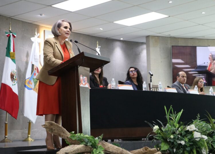 Llama Rebeca Aladro a reconocer y denunciar la violencia digital contra las mujeres