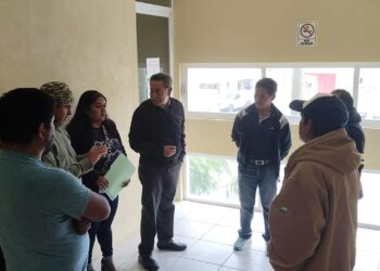 Comisión de Usuarios de Agua Potable de Chicavasco buscan a Director de CAASA para concretar cambio de Comité