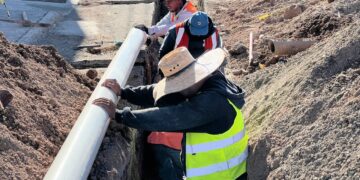 Entran en operación nuevas líneas para distribución de agua potable, en Parque de Poblamiento