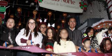 Mineral de la Reforma enciende su Árbol Navideño y da inicio a la “Navidad para la Comunidad”