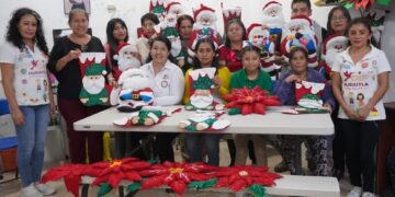 Concluye con éxito el Curso de Fieltro Navideño impulsado por el DIF Huejutla