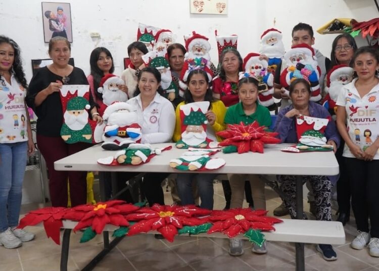 Concluye con éxito el Curso de Fieltro Navideño impulsado por el DIF Huejutla