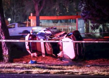 Mujer fallece tras volcadura en el Felipe Ángeles