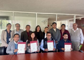 Huejutla recibe certificación como Edificio Libre de Humo de Tabaco y Emisiones