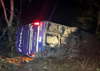 Accidente de autobús en la carretera Pachuca–Huejutla deja fallecidos y múltiples lesionados
