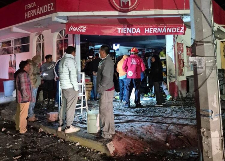 Explosión por pirotecnia ilegal deja dos personas lesionadas en Ixmiquilpan