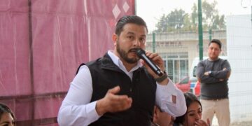 Alfredo González Quiroz encabeza el Día del Pueblo en colonias de Tepeapulco