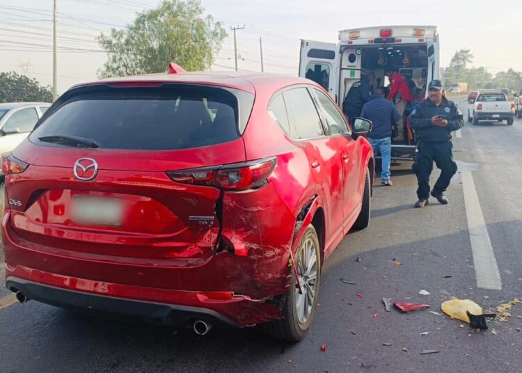 Dos personas resultan lesionadas tras accidente en la Tula–Refinería