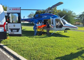 Trasladan vía aérea a menor lesionada a Pachuca tras accidente en la carretera Federal 85