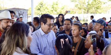 En la Huasteca hidalguense, mujeres reciben respuestas durante la Jornada por la Paz y Bienestar del Pueblo