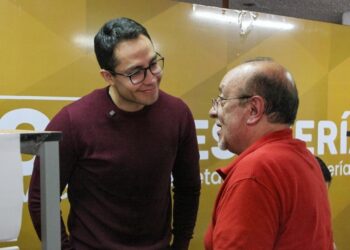 Jorge Reyes, alcalde de Pachuca supervisa  atención a contribuyentes durante pago del predial