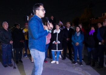 Pachuca interviene 27 privadas en San Carlos con rehabilitación de alumbrado público