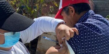 Secretaría de Salud de Hidalgo confirma octavo y noveno caso de sarampión y refuerza estrategia de vacunación