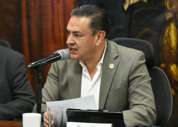 Diputado Francisco Javier Téllez impulsa permiso laboral para padres y madres trabajadoras del gobierno de Hidalgo