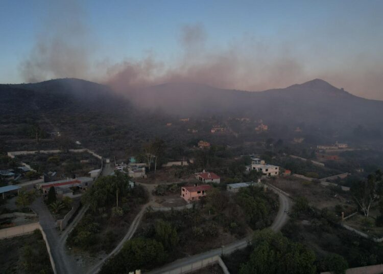 Incendio en Ajacuba permanece controlado y sin riesgo para la población