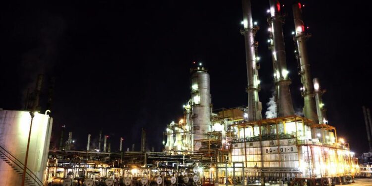 Pemex conmemora medio siglo de la Refinería “Miguel Hidalgo” en Tula