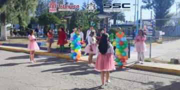 SSC Tizayuca fortalece proximidad ciudadana en desfiles escolares