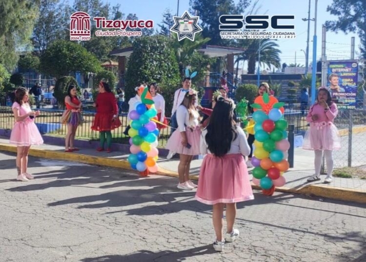 SSC Tizayuca fortalece proximidad ciudadana en desfiles escolares