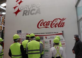 Grupo RICA Coca-Cola en alianza con Ecolab impulsa eficiencia hídrica en la producción de bebidas en México