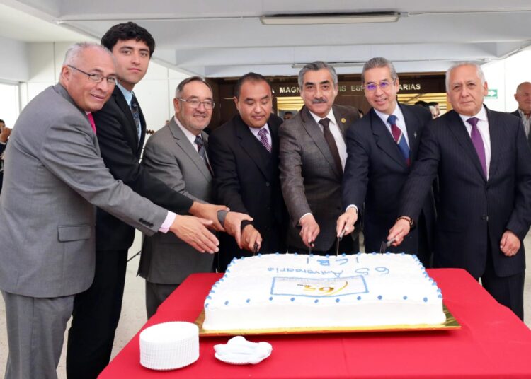 Celebra ICBI 65 años como referente científico de la UAEH