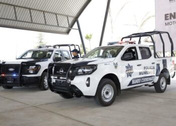 Fortalece gobierno municipal de Tlaxiaca seguridad pública con nuevas unidades