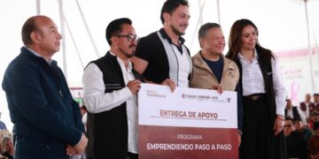 El objetivo del ejercicio del poder es servir a la gente: Julio Menchaca