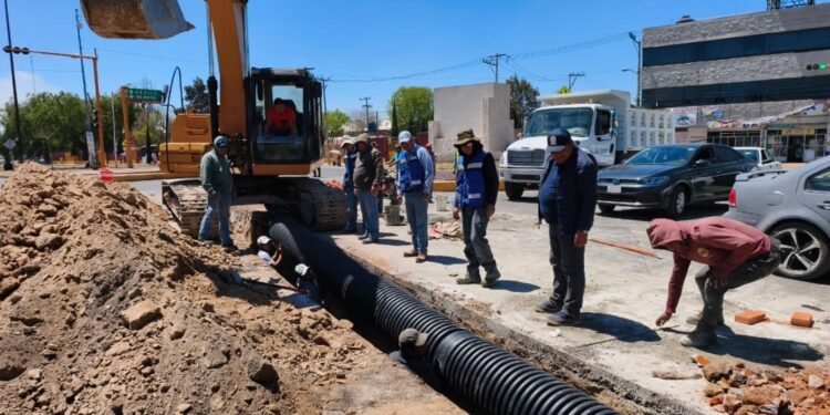 Tizayuca moderniza drenaje en zona industrial