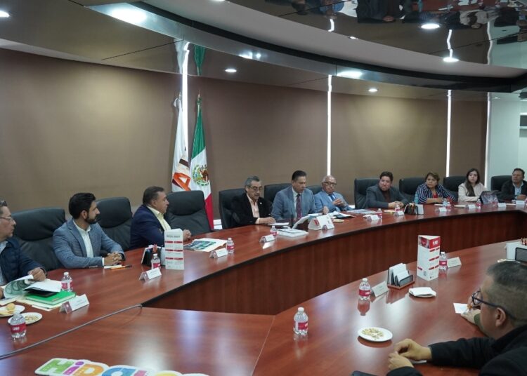 Acuerdan Secturh y UAEH alianza para impulsar promoción, innovación y formación de talento