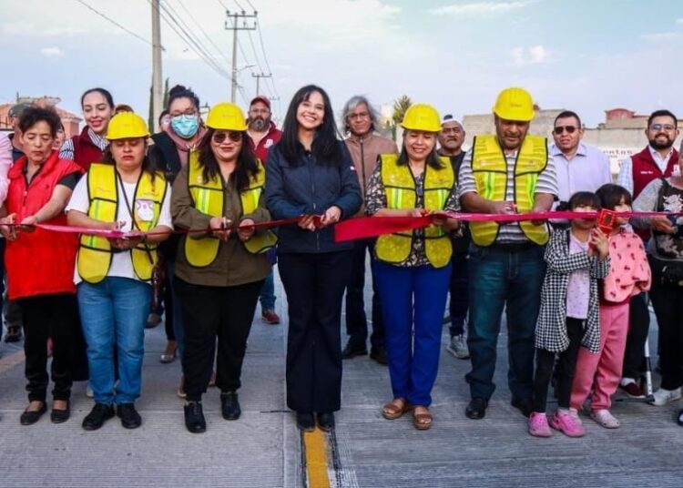 Gobierno Municipal invierte más de 7.3 millones de pesos en pavimentación con concreto hidráulico de la calle Cuauhtémoc