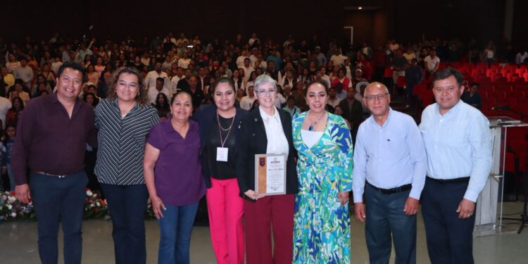 Gobernar es servir con empatía y profundo sentido social: Imelda Cuéllar Cano