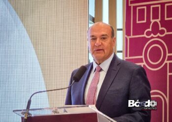 Anuncia Natividad Castrejón histórica inversión en educación media superior en Hidalgo