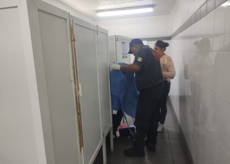 Nace bebé en terminal de microbuses de Tula