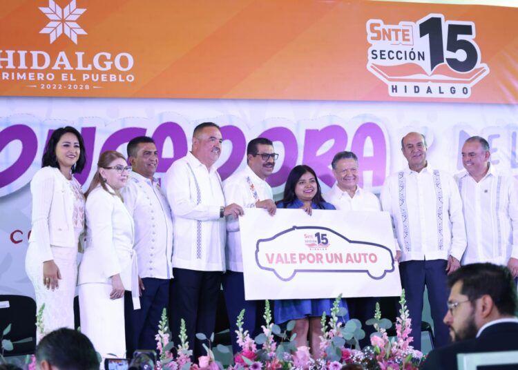 Menchaca Salazar refrenda alianza con el magisterio para impulsar la transformación educativa