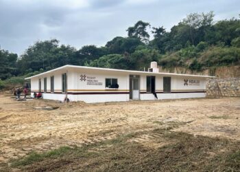 Hidalgo construye dos casas de la mujer indígena