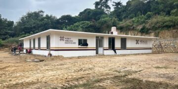 Hidalgo construye dos casas de la mujer indígena
