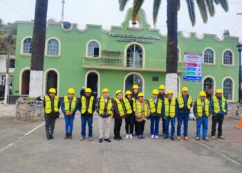 Capacita Contraloría a comités de vigilancia ciudadana