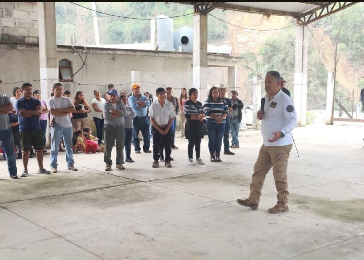 Gobierno de Hidalgo previene e informa a familias ubicadas en zonas de riesgo