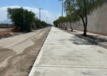 Rehabilitación de la calle Vía de los Reyes fortalece la conectividad en El Daxthá, Actopan